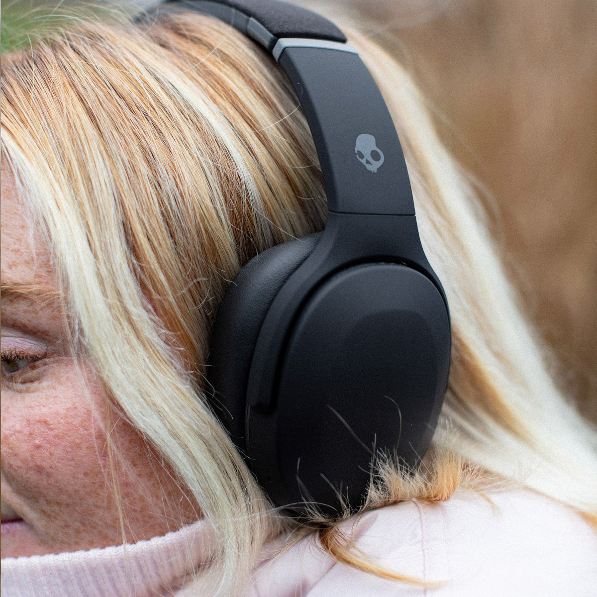 Skullcandy Crusher Evo True Black headphones being worn